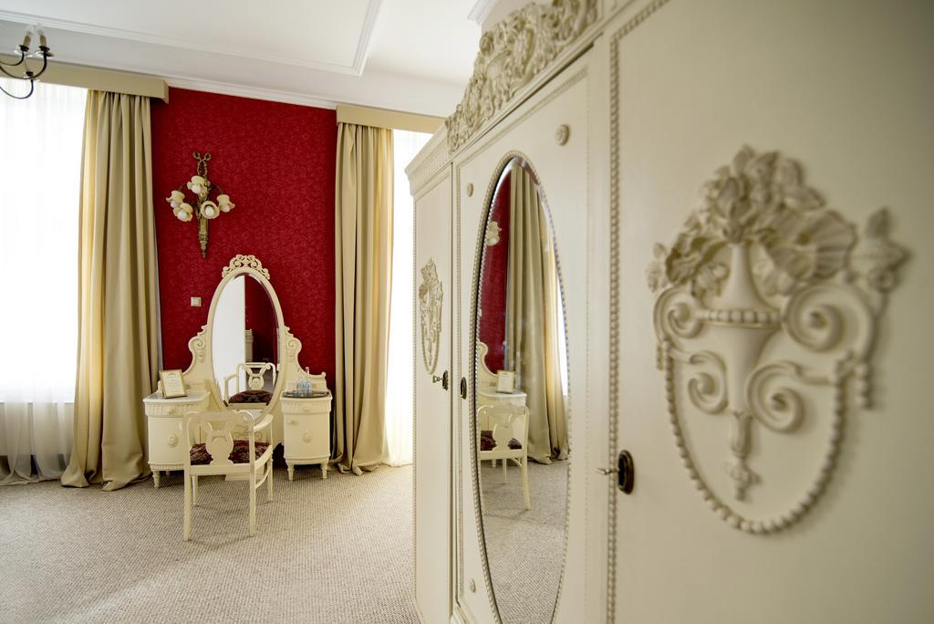 קוויאטקוביצה Palac Piorunow & Spa מראה חיצוני תמונה